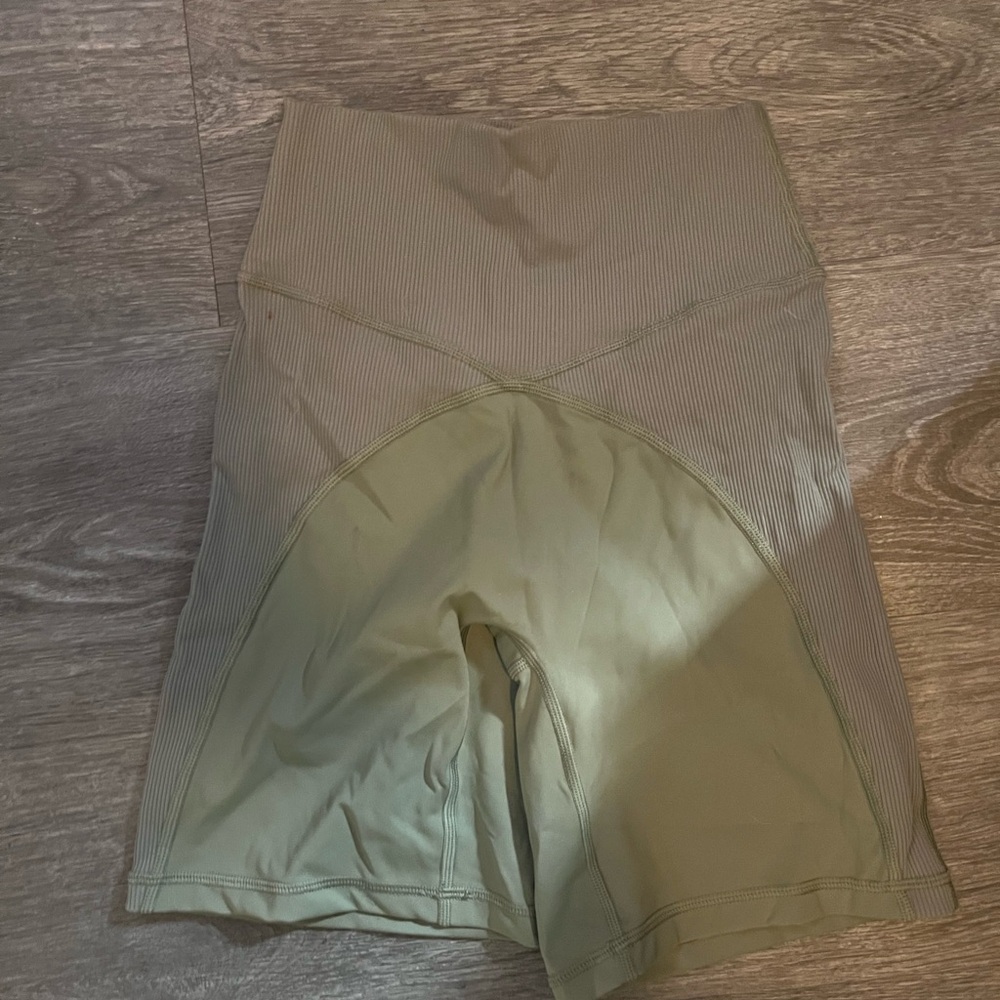 Aerie Sage Green Women's Bike Shorts